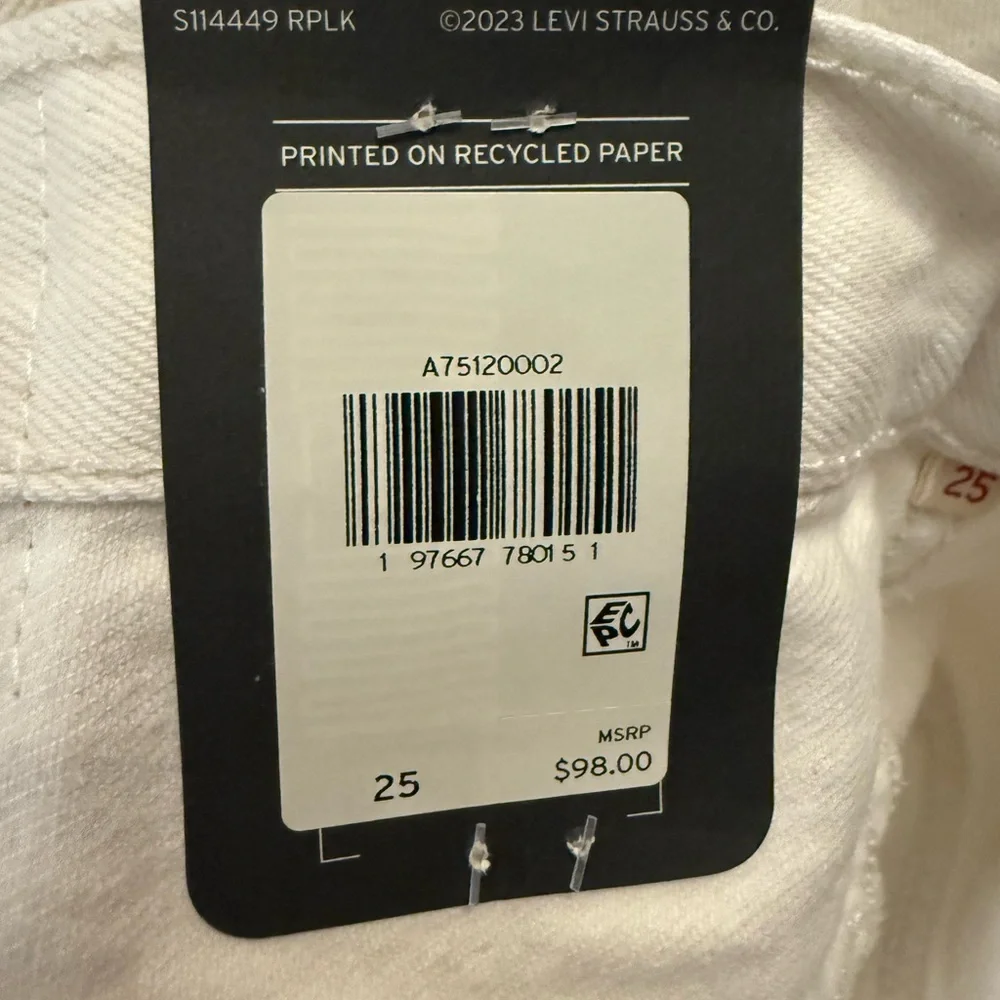 Levi's Women's Maxi Jean skirt in Cream‎